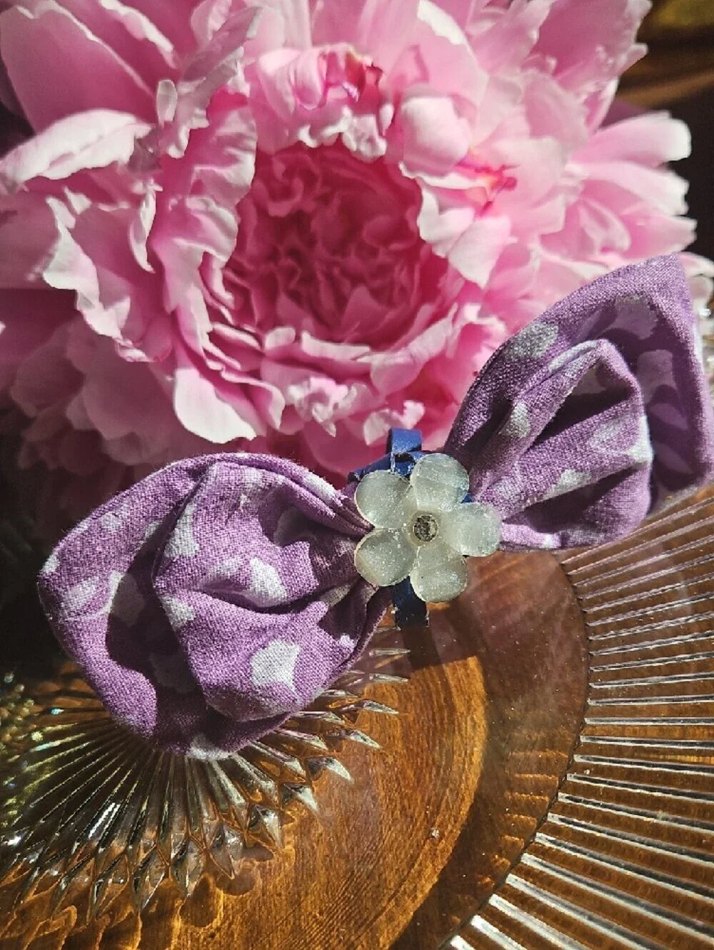 Hand Crafted Dog Collar Bow Tie Crustal Flower Accent NEW